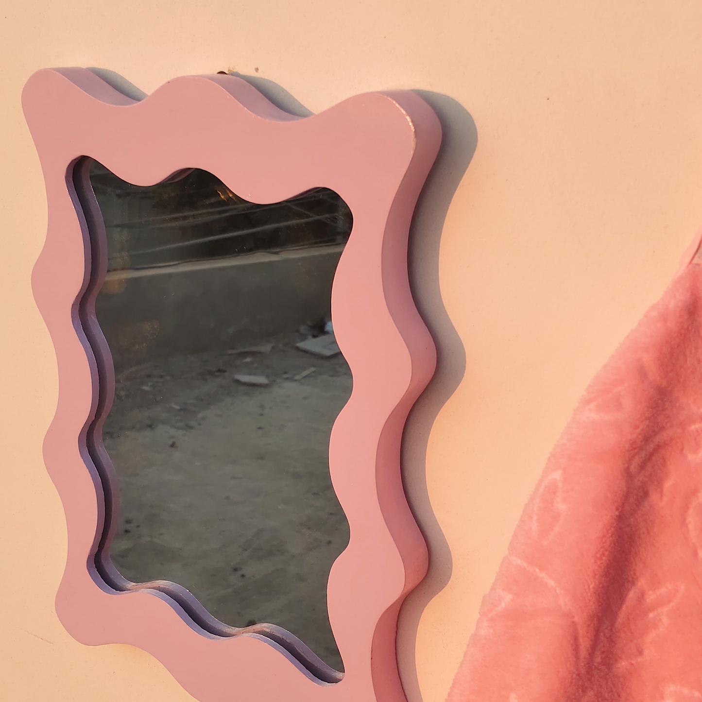 Squiggle Mirror