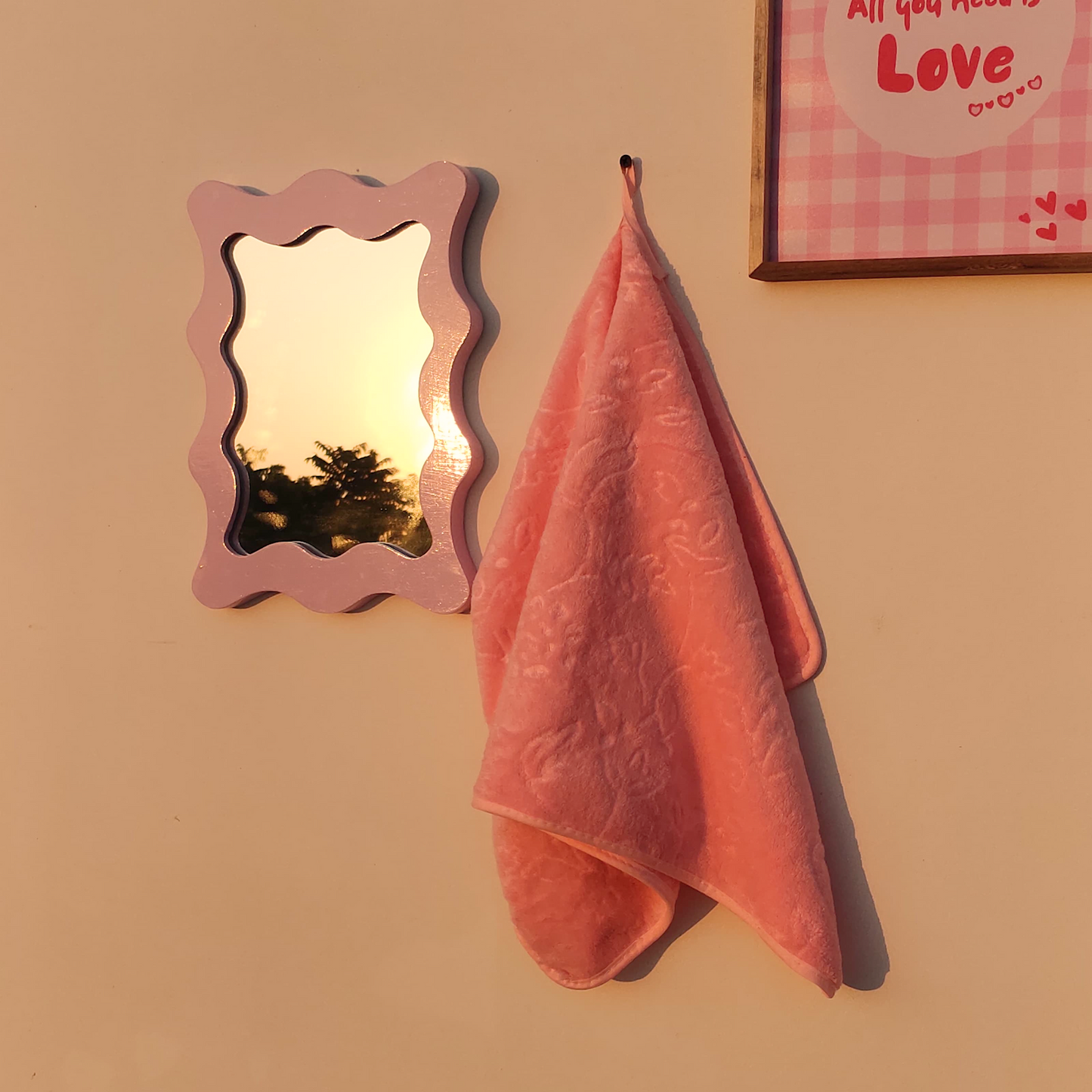 Squiggle Mirror