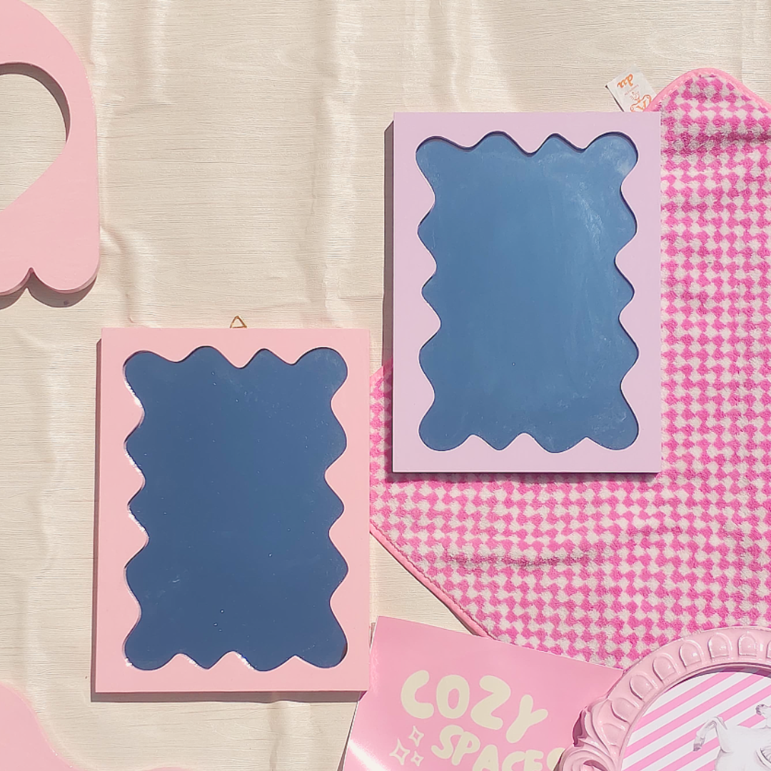 Cute Wavy Mirror