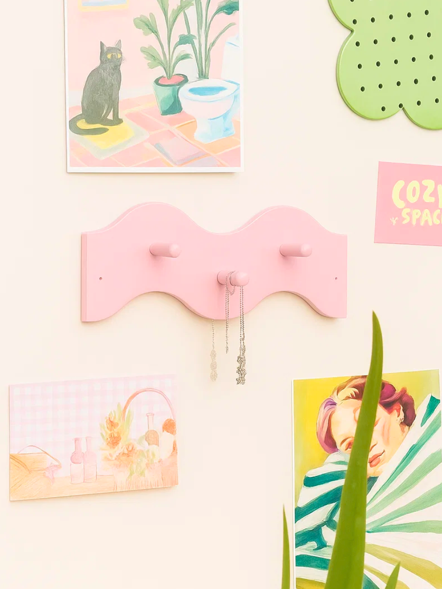 Wavy wall Hook