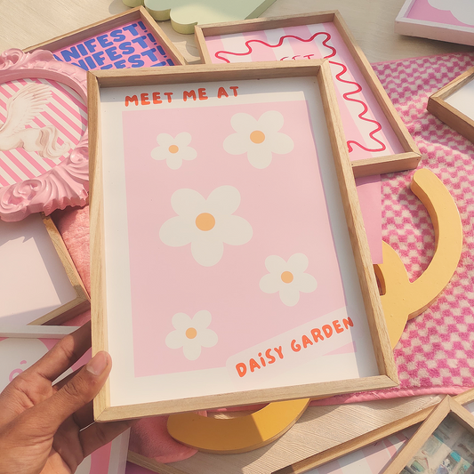 Daisy's Garden Wall print