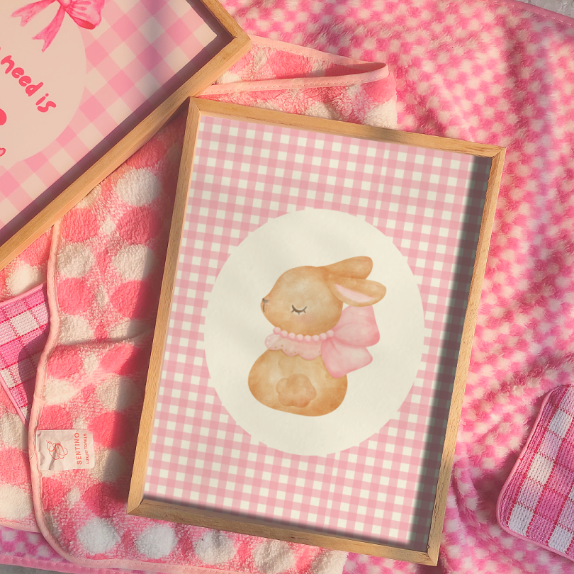 Charming Bunny Gingham Frame