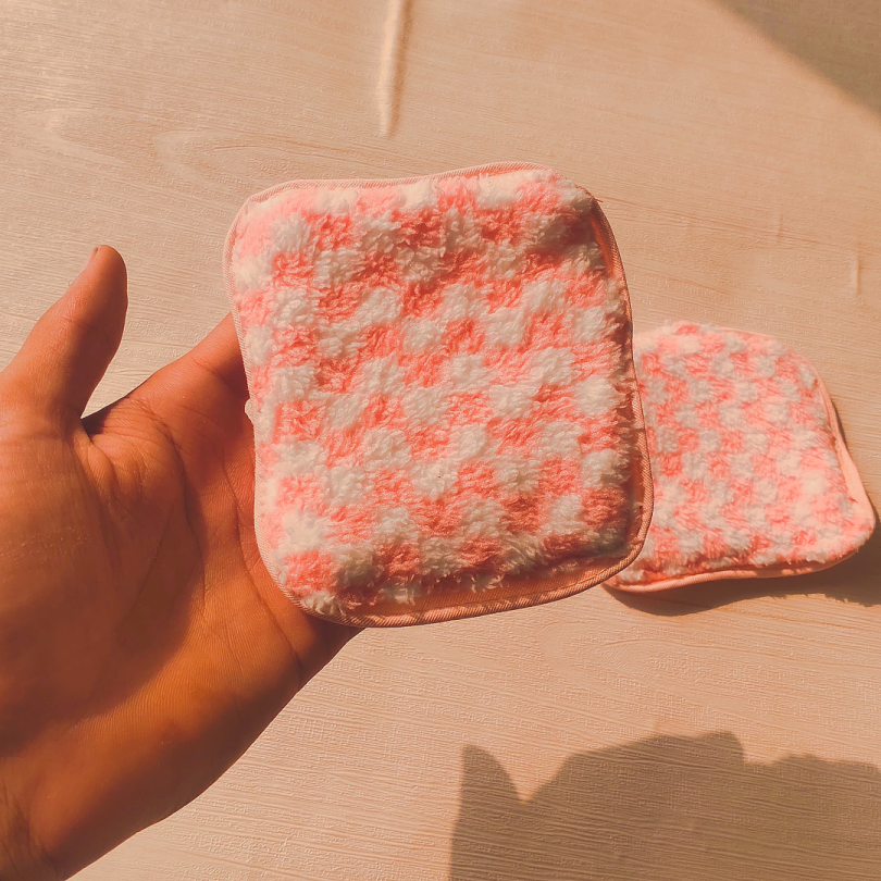 Cute Checkered Coaster – Set of 1