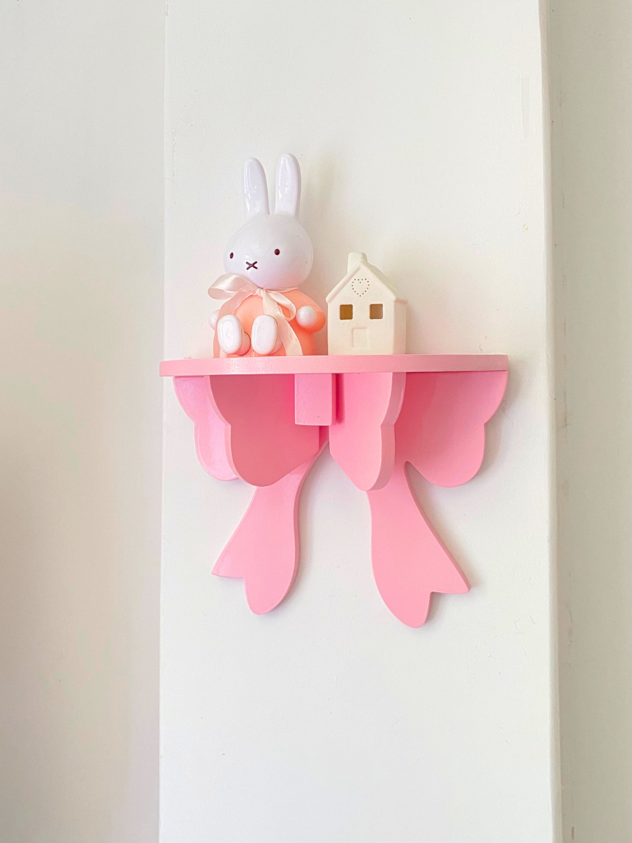 Cute Bow shelf