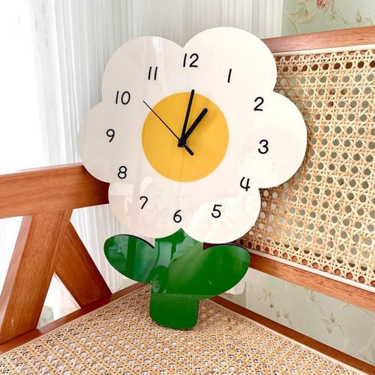 Daisy Flower Clock