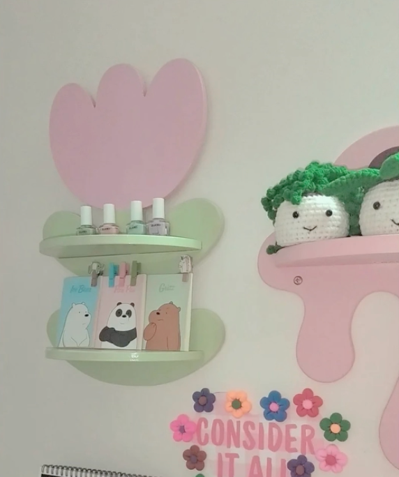 Tulip Wall Shelf