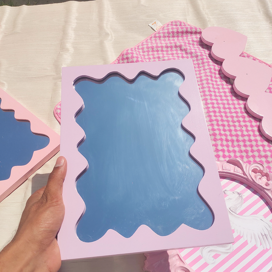 Cute Wavy Mirror