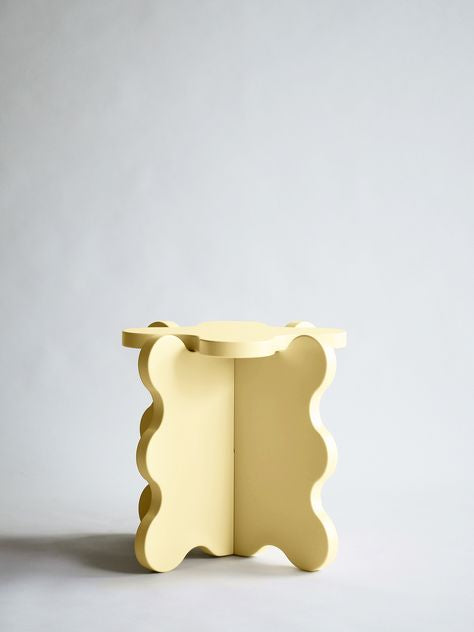 Curvy Pinteresty Coffee table