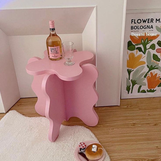 Curvy Pinteresty Coffee table