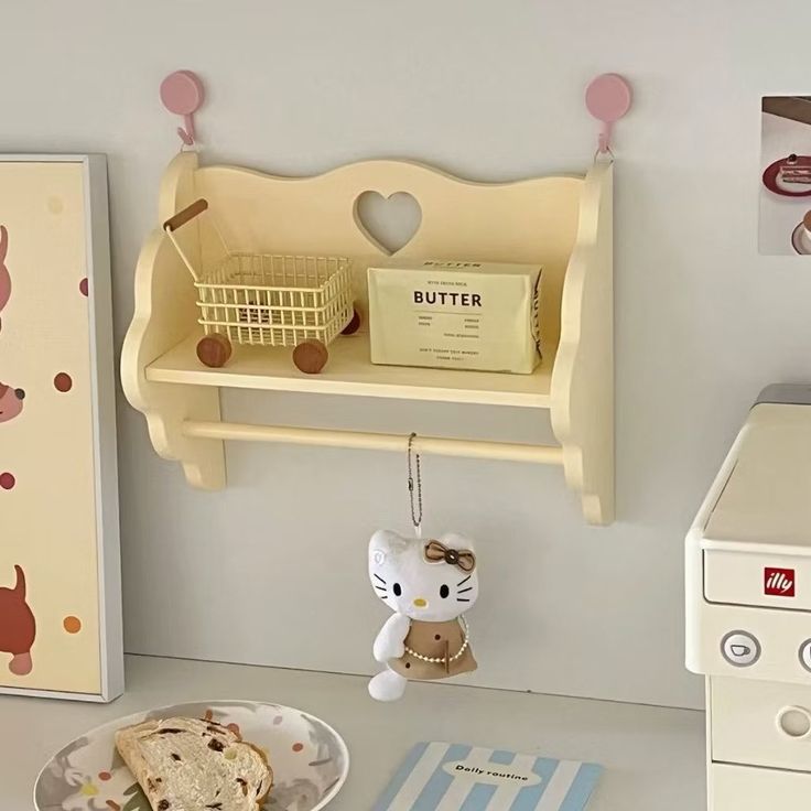 Kawaii shelf